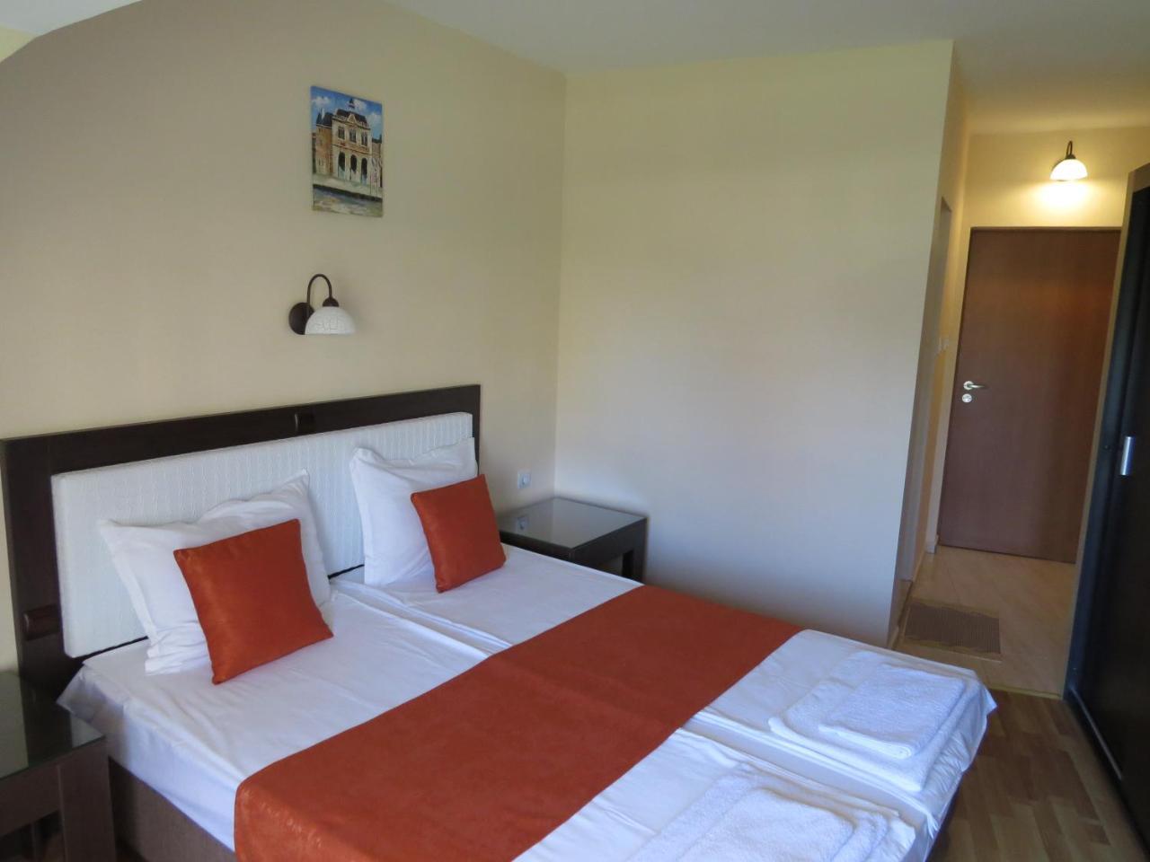 Family Hotel Dayana Beach Sinemoretz Exterior photo
