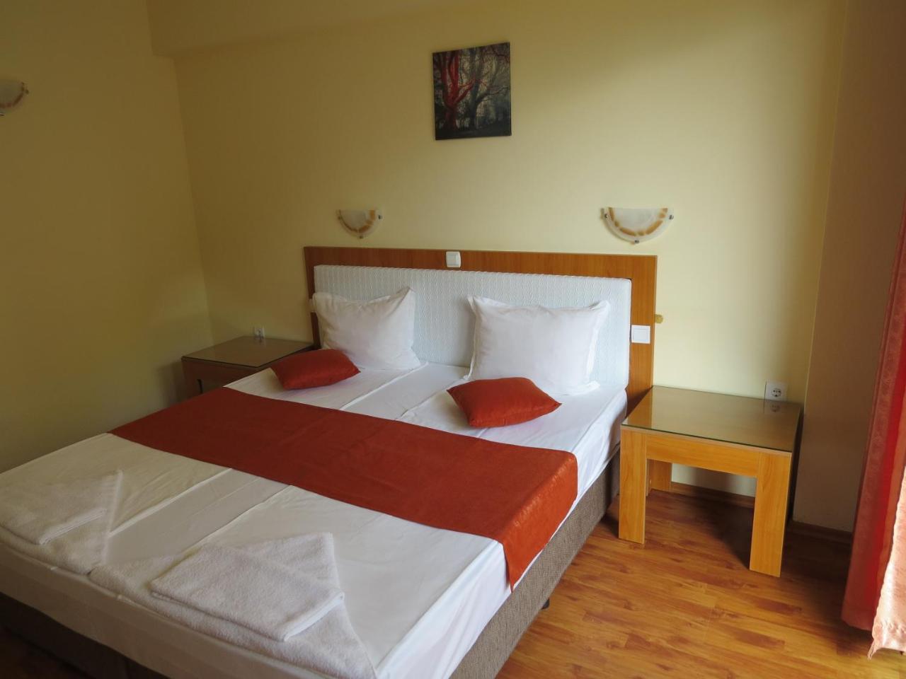 Family Hotel Dayana Beach Sinemoretz Exterior photo