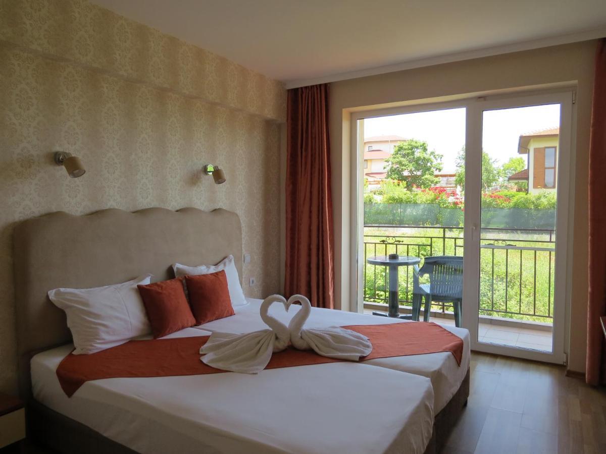 Family Hotel Dayana Beach Sinemoretz Exterior photo